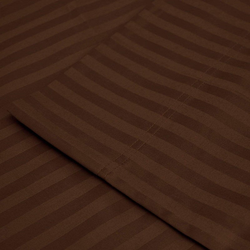 KEDARA CLOTH طقم شراشف كدارا 100 قطن مصري 1000 TC يتضمن 1 شريحة سرير 1 شريحة مشدودة مع مرونة 2 أغطية وسائد سوبر كين شريط شوكولاتة - Image 1