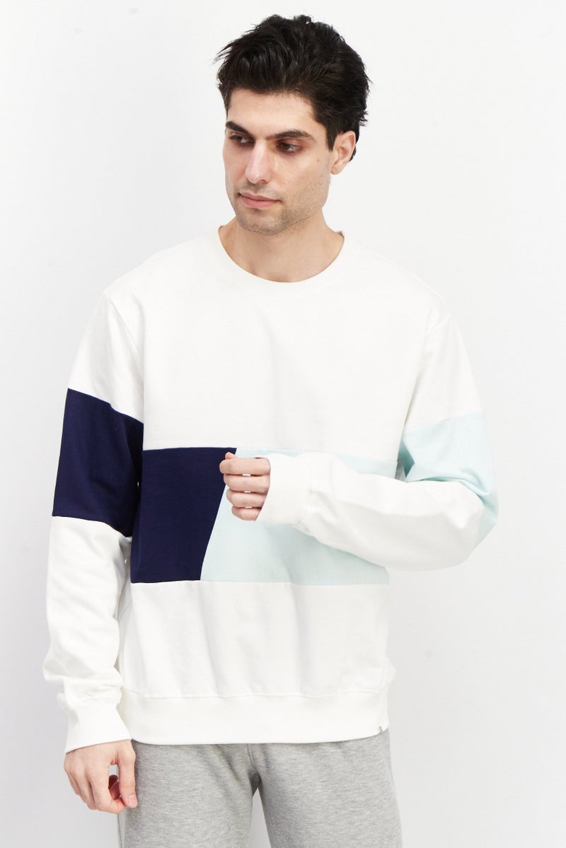 Sovereign Code سويت شيرت رجالي بأكمام طويلة وياقة دائرية، مزيج أبيض - Image 1