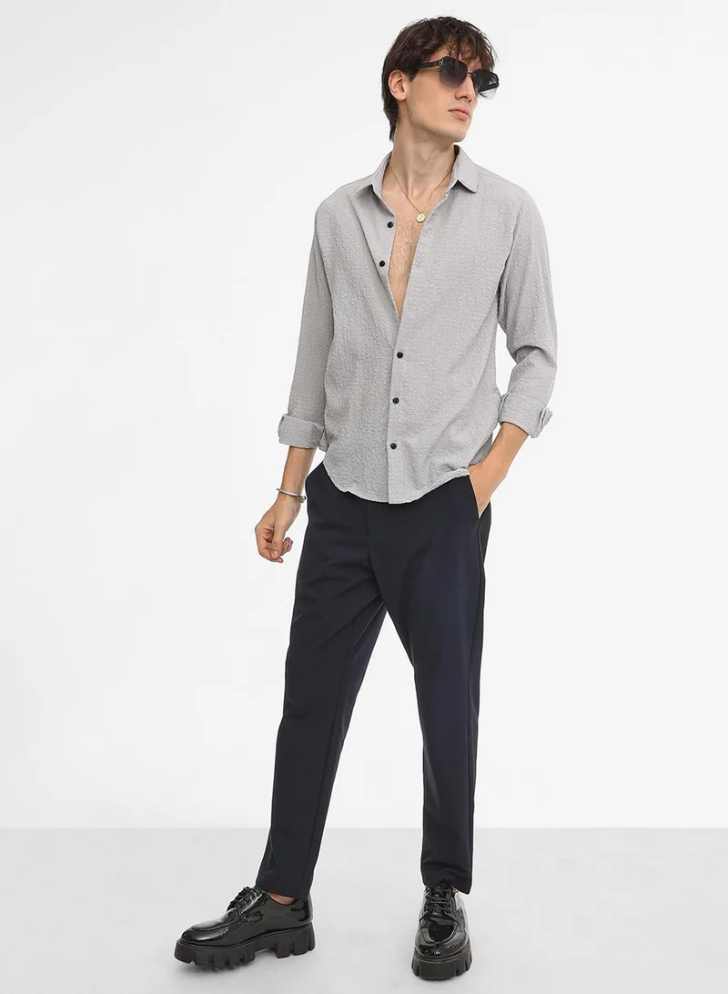 Campus Sutra Men's Ash Grey Cubic-Seersucker Shirt