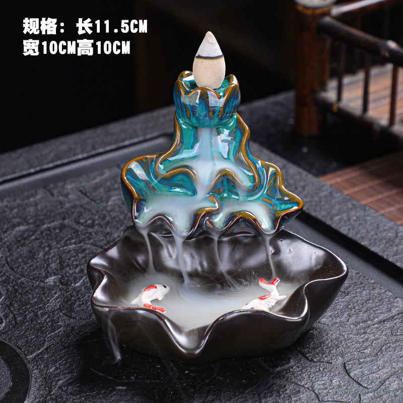 Sandalwood Aquilinum Small Lotus Backflow Incense Censer Ornaments Ceramic Incense Censer Home Crafts Ornaments Creative - Image 4