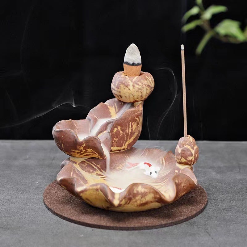 Sandalwood Aquilinum Small Lotus Backflow Incense Censer Ornaments Ceramic Incense Censer Home Crafts Ornaments Creative - Image 1