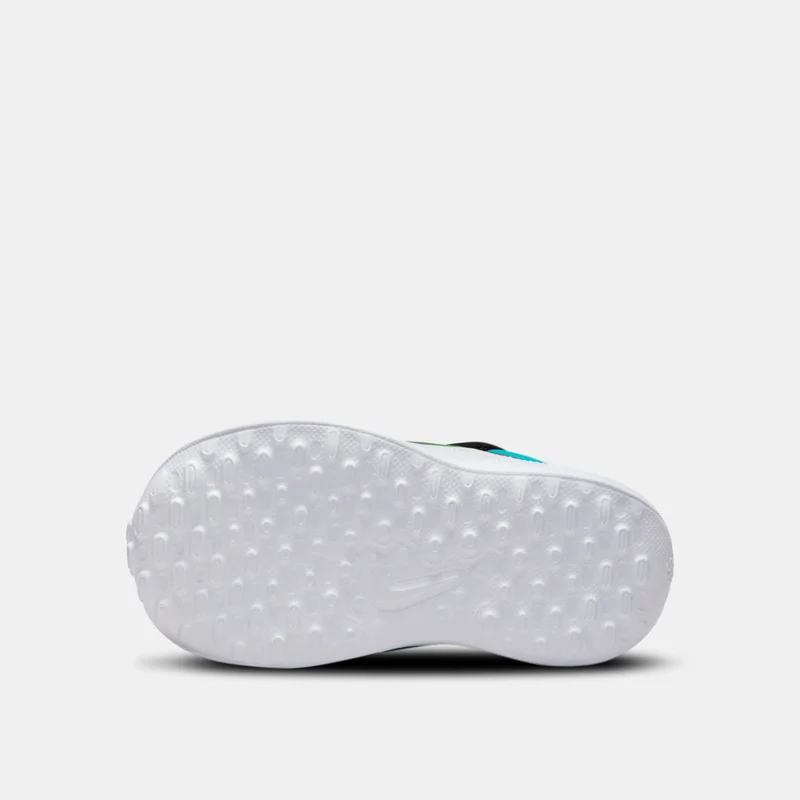 Nike Kids' Revolution 7 Shoes