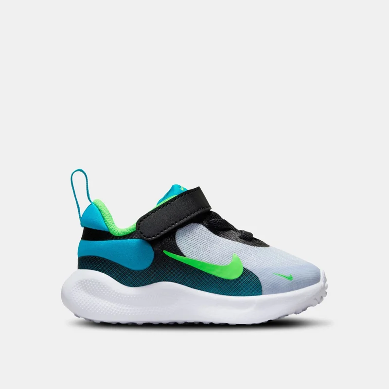 Nike Kids' Revolution 7 Shoes