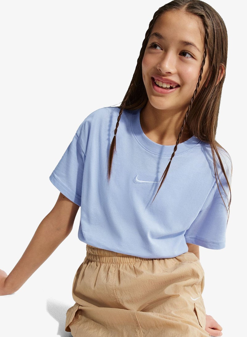 Nike Youth Nsw Essential T-Shirt - Image 5