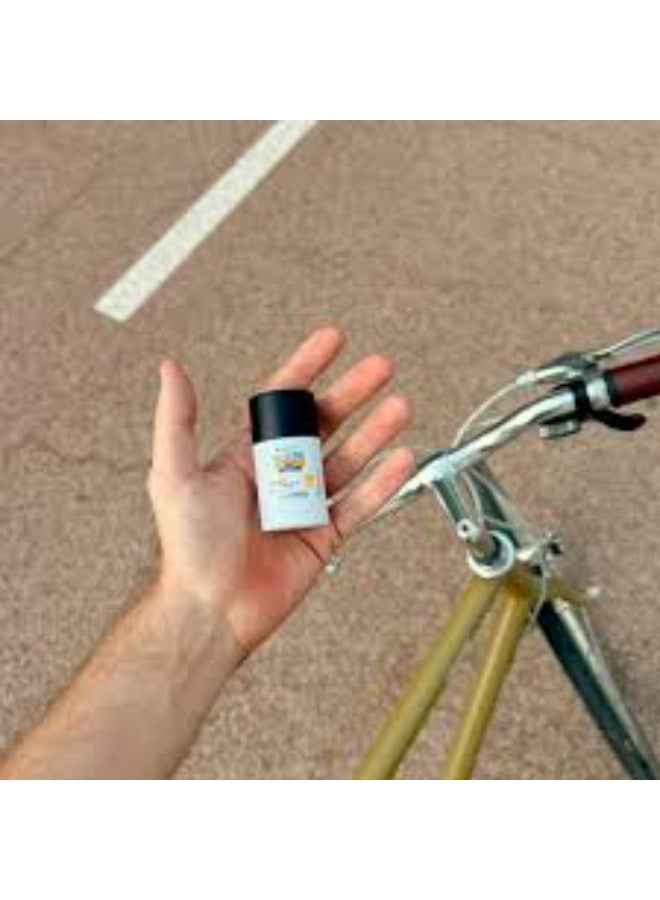 هيليوكير 360º سبورت ستيك SPF50+ 25 مل - Image 3