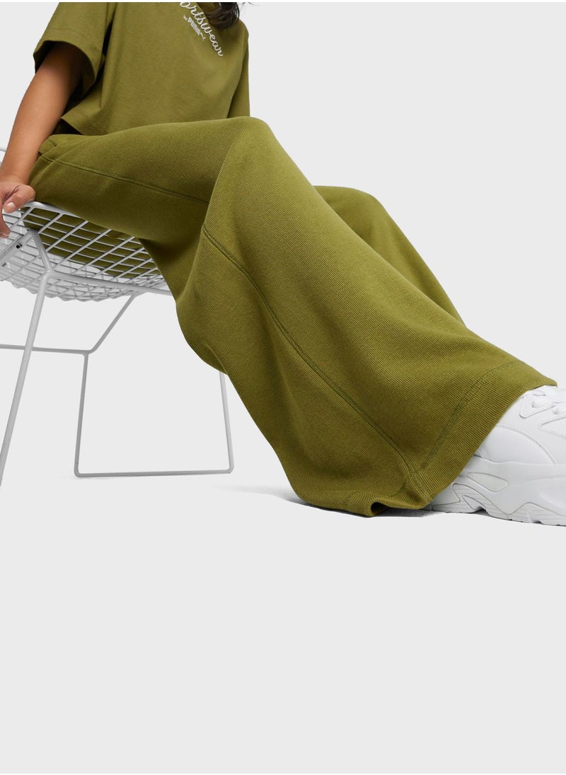 PUMA - Classics+ Relaxed Sweatpants - Image 1