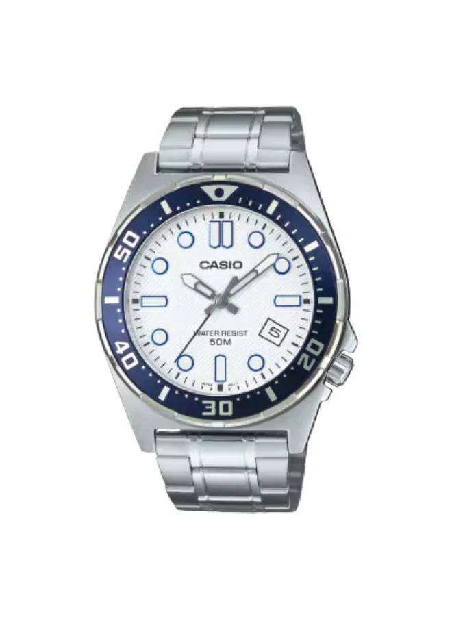 CASIO Men's Analog Display Watch With Silver Stainless Steel Strap - MTD-135D-7AVDF
