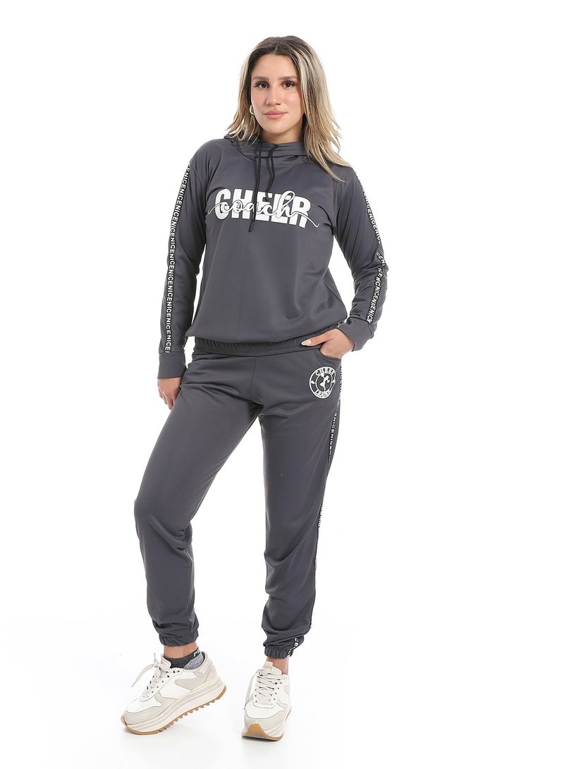 Caesar women sport training suit with printed photos - Image 1