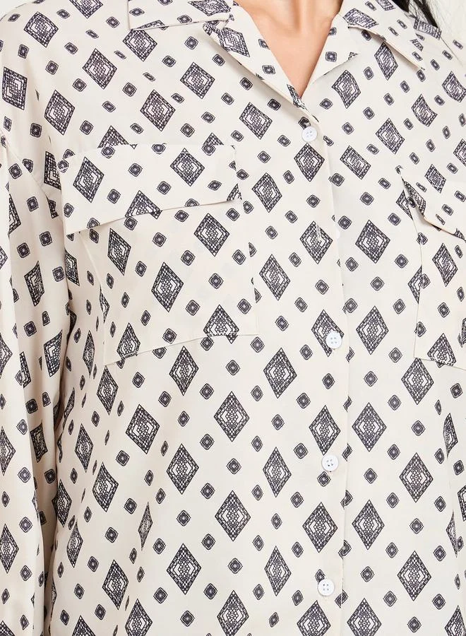ستايلي Geo Print Revere Collar Pocket Detail Shirt