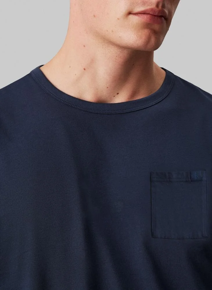 كالفن كلاين T-Shirt & Pants Set