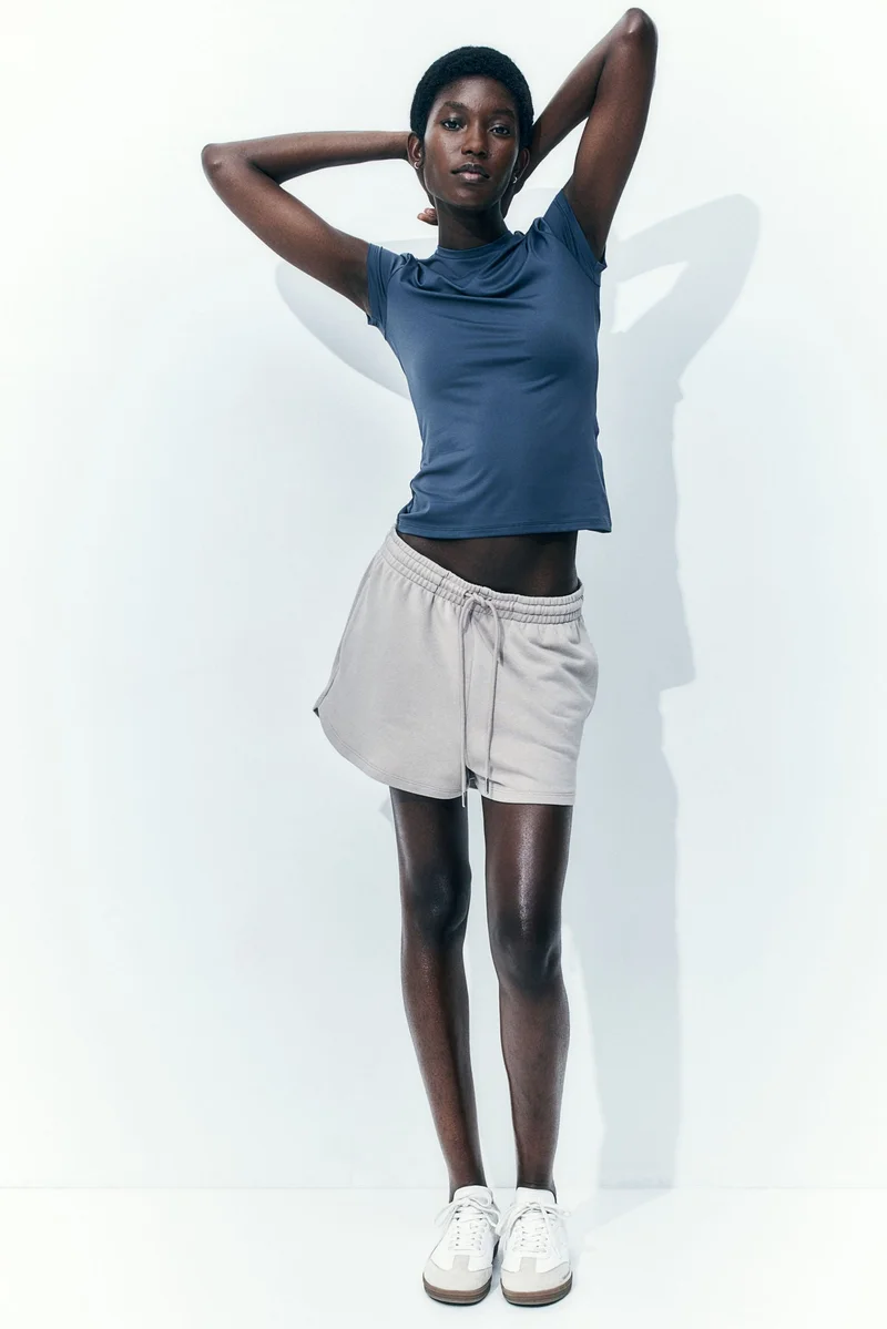 H&M Fitted Microfibre T-Shirt