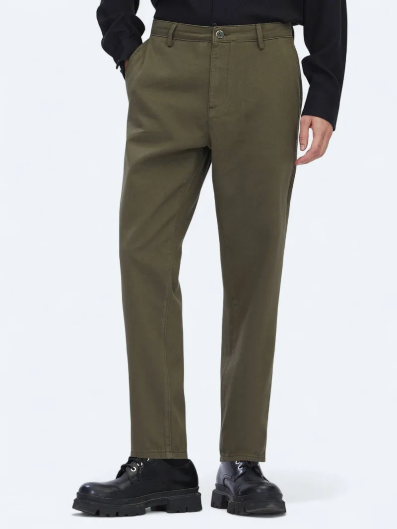 Kip Khaki Weaving Relaxed Fit Casual Cotton Blended Trousers