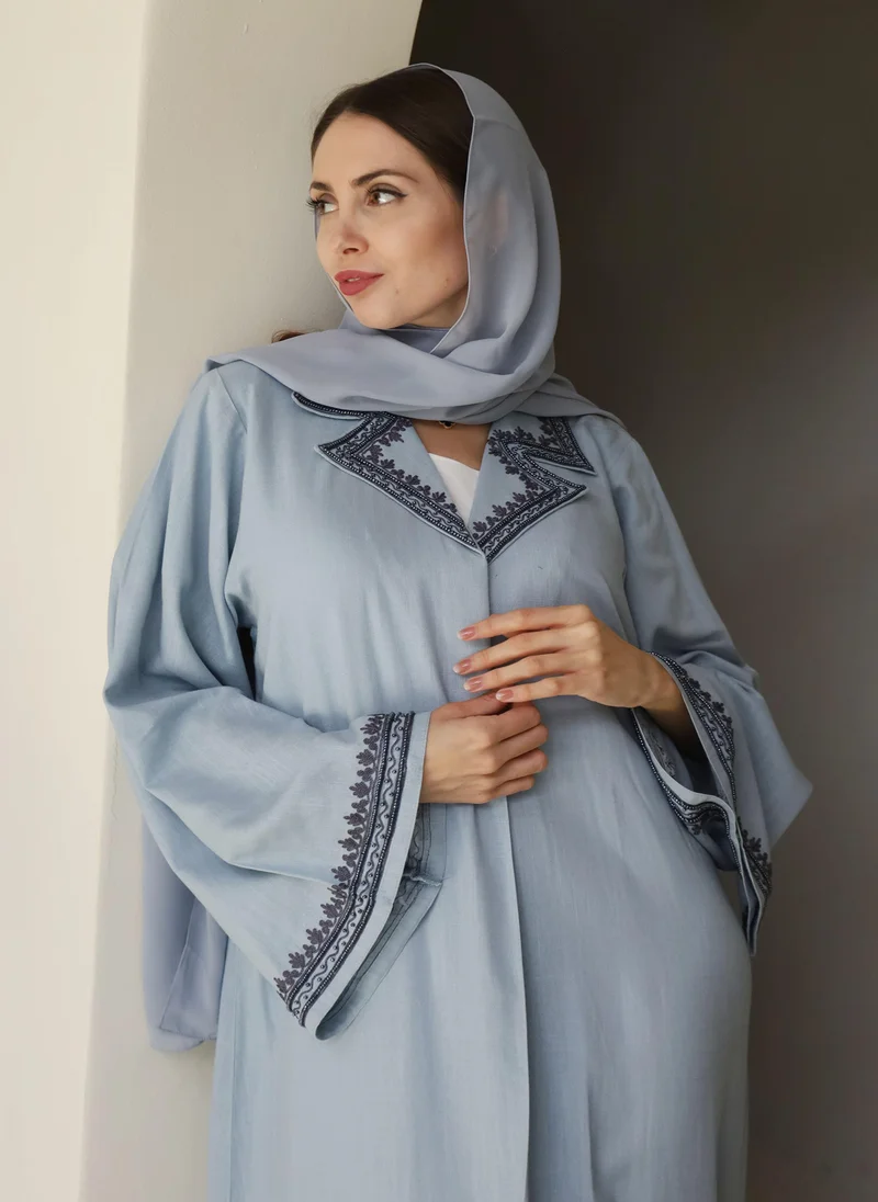 النخبة Coat abaya with intricate embroidery-N108A