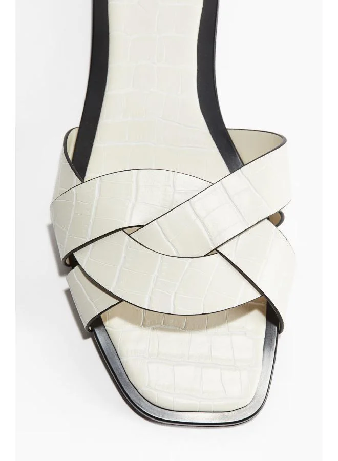 اتش اند ام صنادل مضفرة