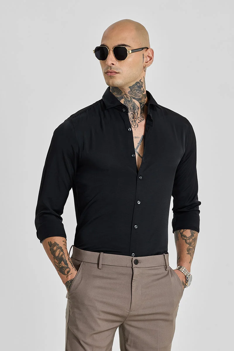 SNITCH Jet Black Solid Long Sleeve Slim Fit Shirt
