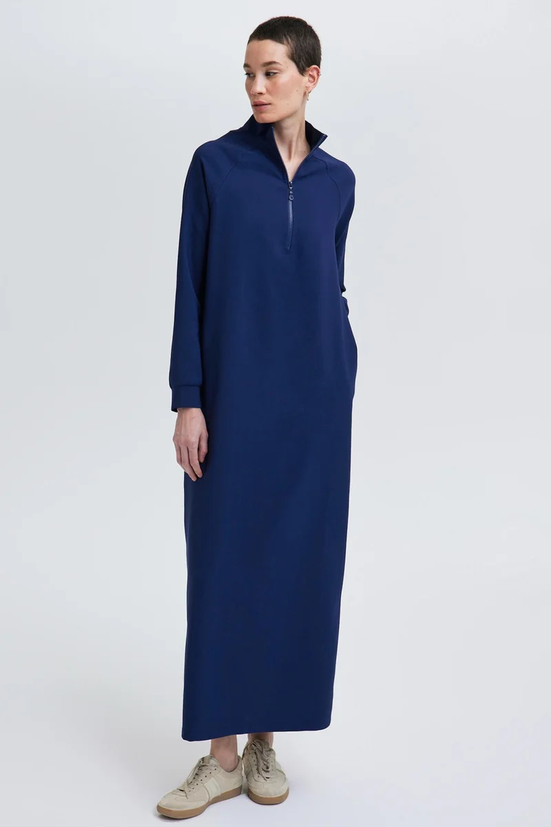 توتشي High Collar Crepe Dress