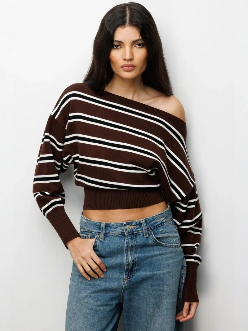 ميكسراي Boat Neck Balloon Sleeve Relaxed Fit Knit Sweater