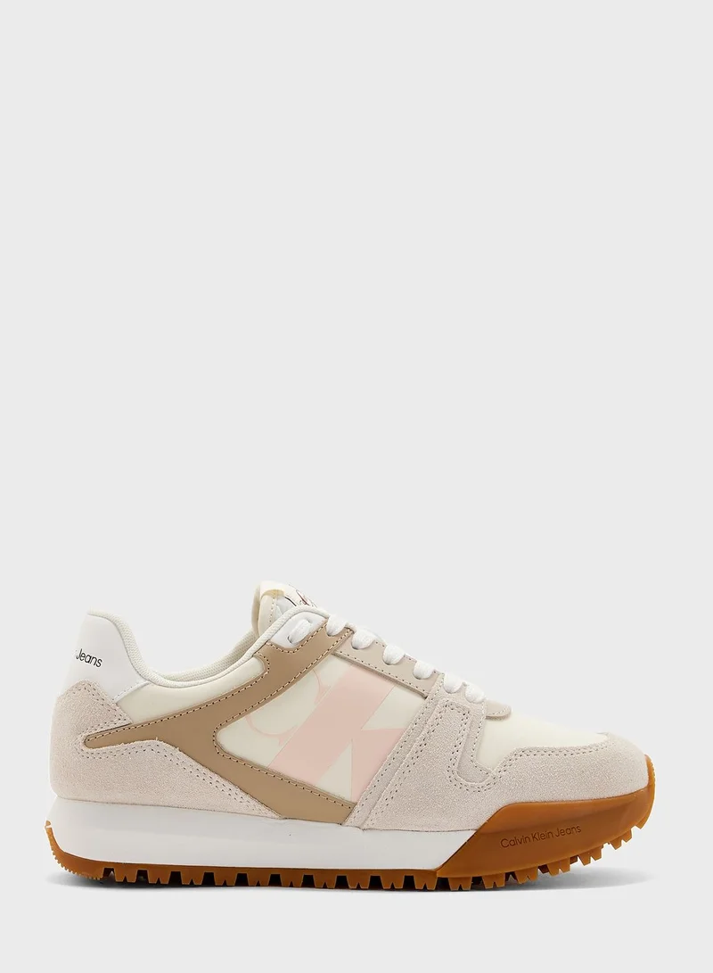 Calvin Klein Jeans Toothy Run Lace Up Low Top Sneakers for Women | Best ...