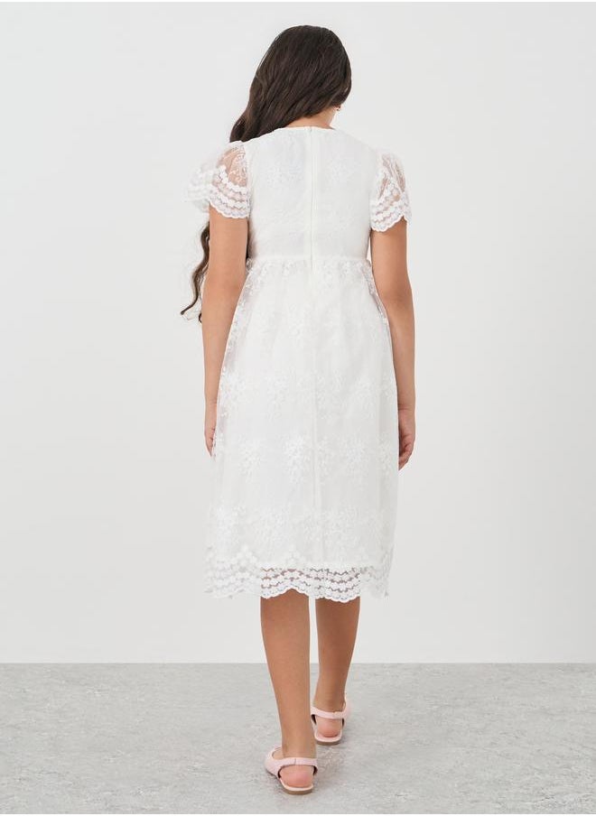 Styli Lace Puff Sleeve Dress  - Image 4