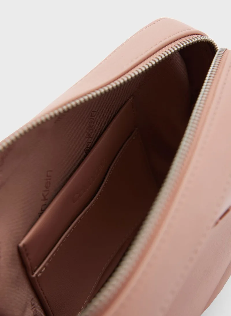 CALVIN KLEIN Re-Lock Quilt Crossbody