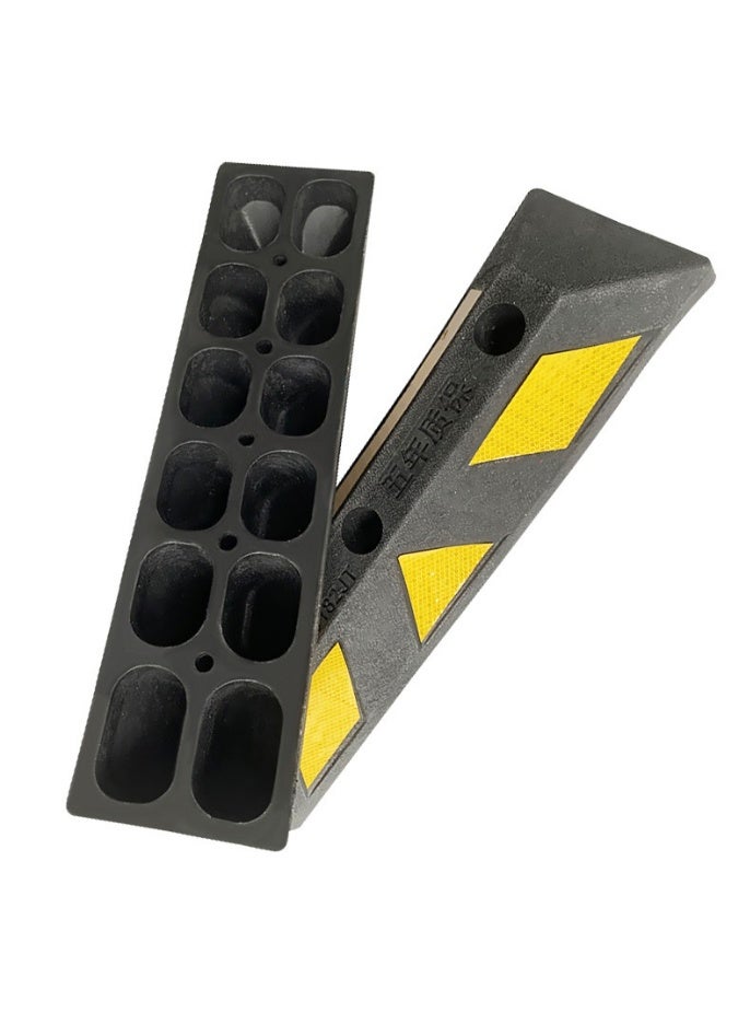 Soofam 55cm Rubber Curb, 1/2 Pack Parking Lot Vehicle Floor Wheel Stopper with Yellow Reflective Strips, Heavy Duty Garage Blocks Parking Target for Car Truck RV Trailer (2 Pack, 55x15x9cm) - Image 3