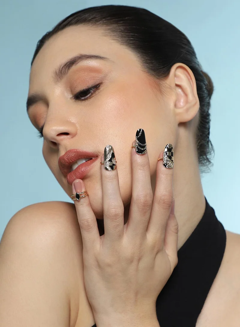 SOHI SOHI Women The Corroded-Checks Nail Ring Set | California  Colour | One-Size | Metallic Alloy Material | Adjustable Closure | Ring For Casual & Evening Wear