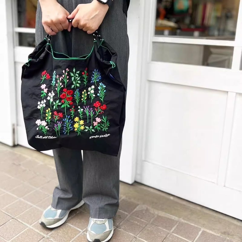 Carefully Selected Japanese Style Ball Chain Upper Body Flower Embroidered Shopping Bag Niche Fashion Versatile Shoulder Bag Trendy - Image 4