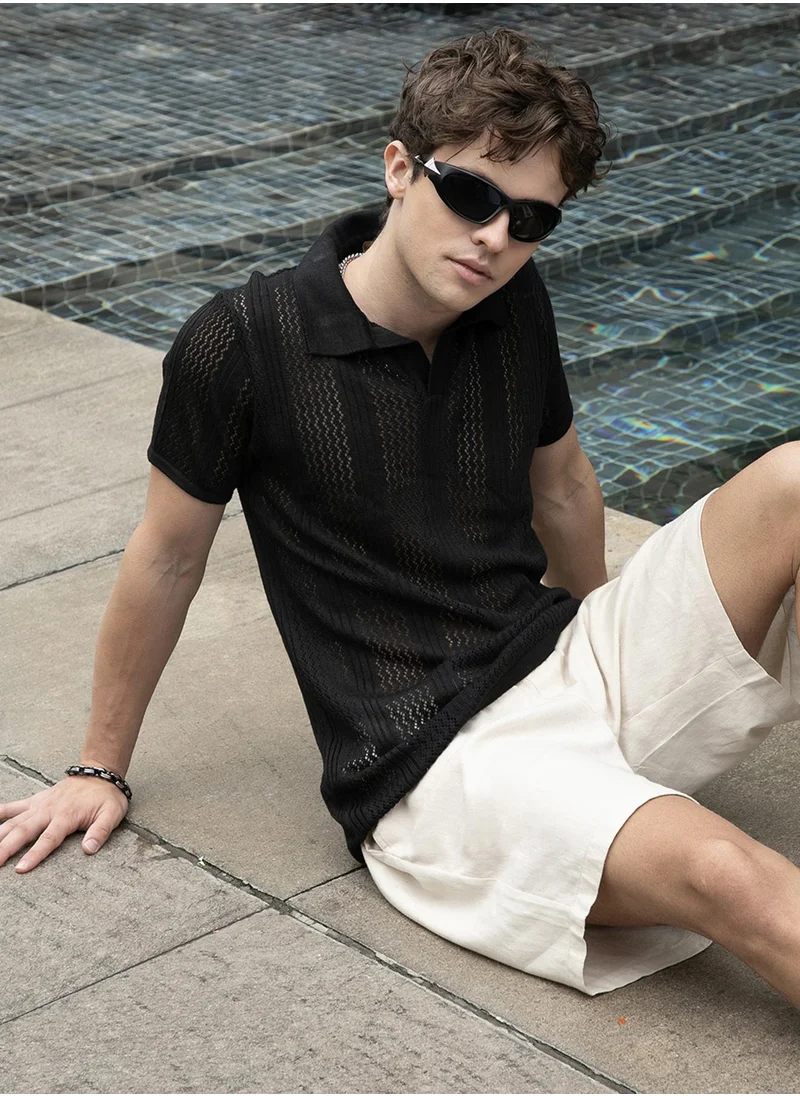 كامبوس سوترا Men's Onyx Black Chevron-Lined Textured Polo T-Shirt
