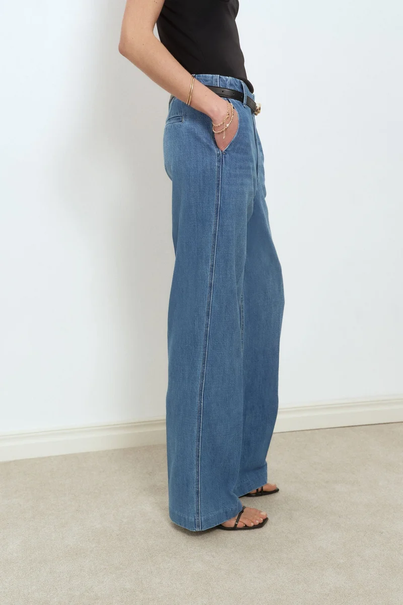 H&M Straight High Jeans
