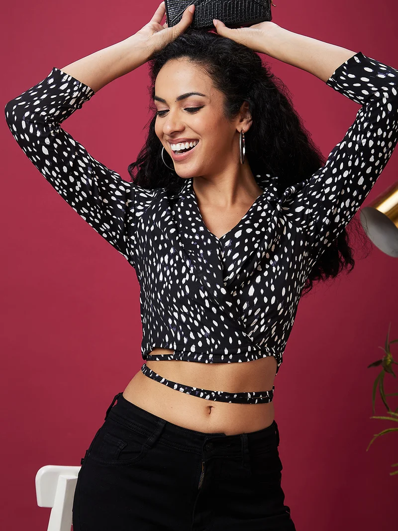 globus Women Abstract Printed Crop Top