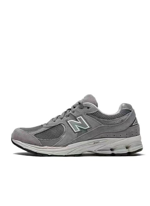 2002R Casual Sneakers