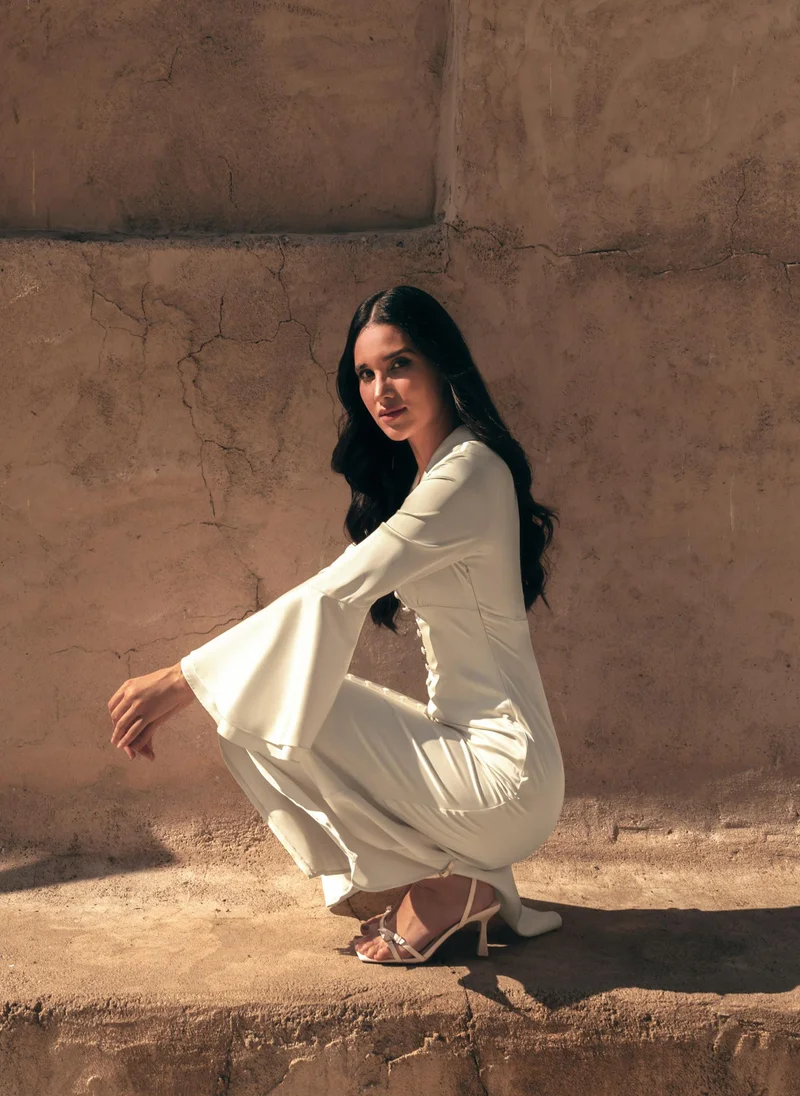 Lichi Fitted maxi dress with voluminous sleeves