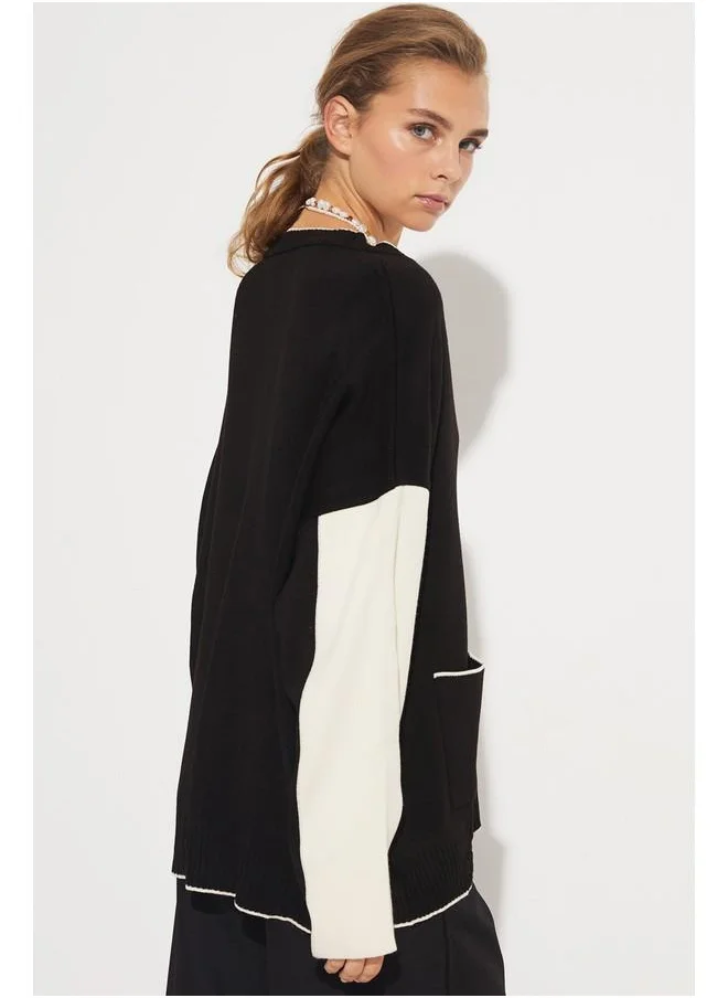 JUNE June Exclusive Piping Detailed Cardigan Black