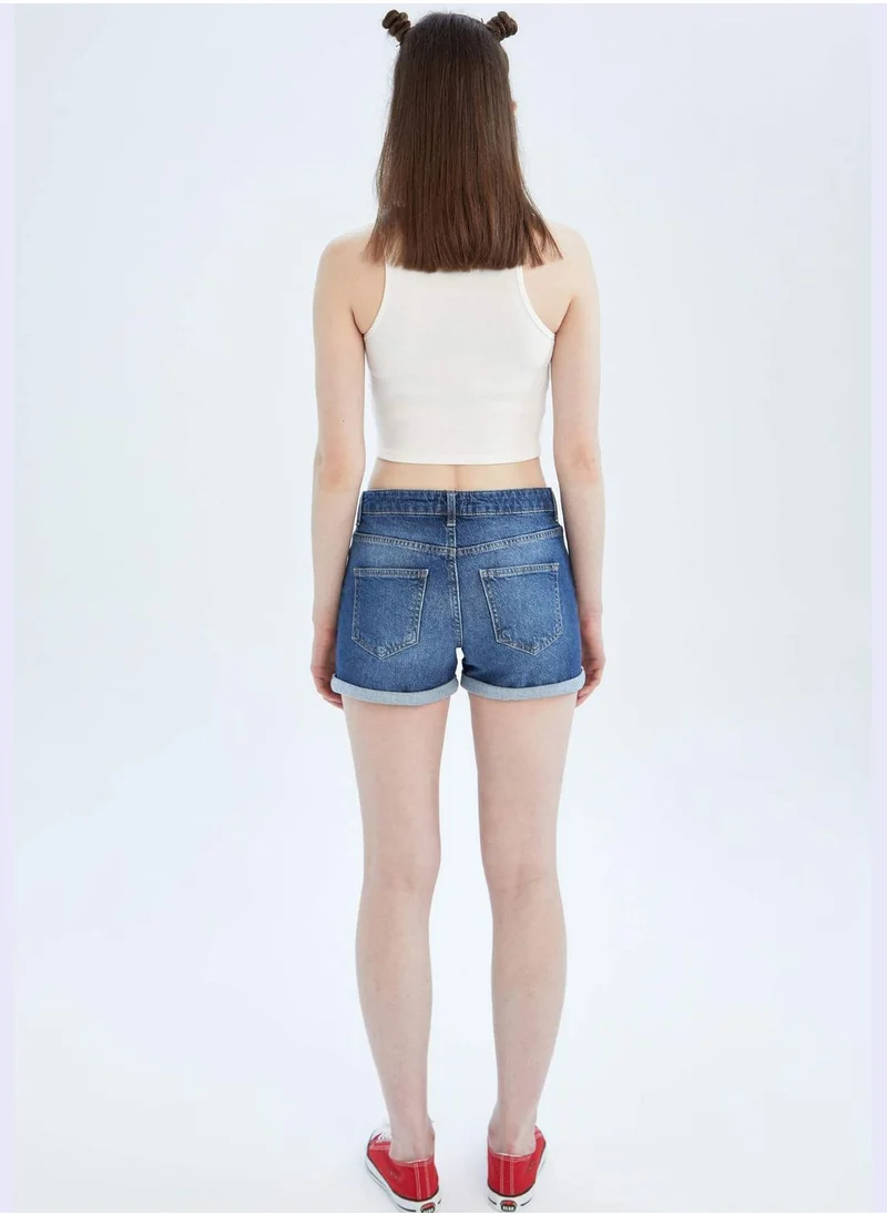 DeFacto Basic Distressed Mini Jean Short