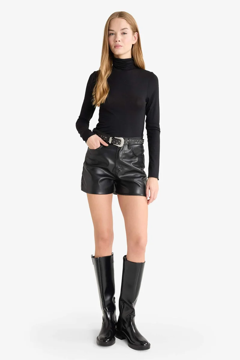 DeFacto 2 piece Faux Leather Normal Waist Short Leg Shorts
