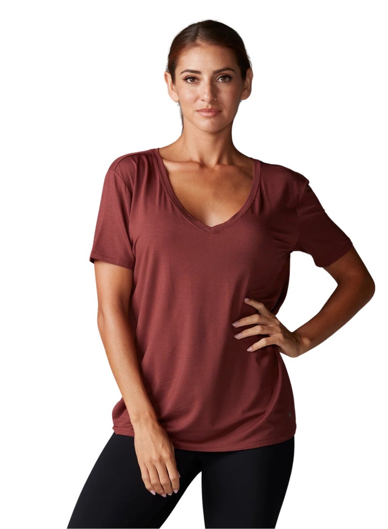 Tavi Everyday V-Neck Tee Sahara - Image 1