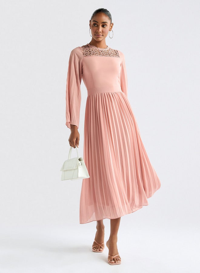 Splash FAV Pleated Chiffon Dress - Image 2