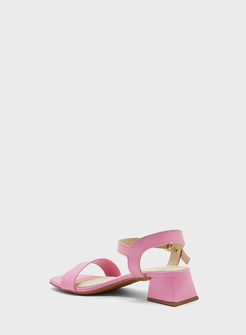 MOLEKINHA Sandals for Women with Back Strap – Stylish & Supportive sling Back Ladies Sandals