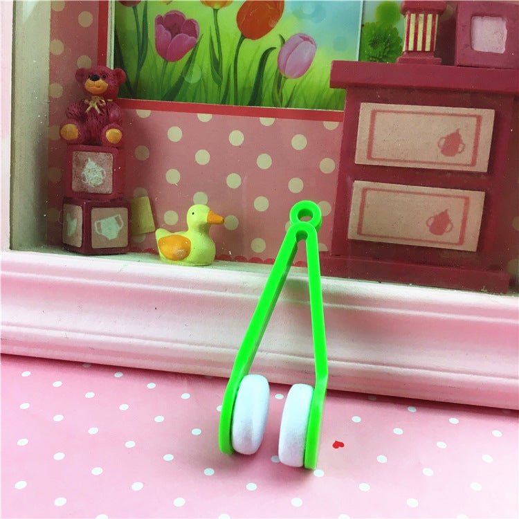 Generic Multi-Function Portable Glasses Wipe with Brush Green 