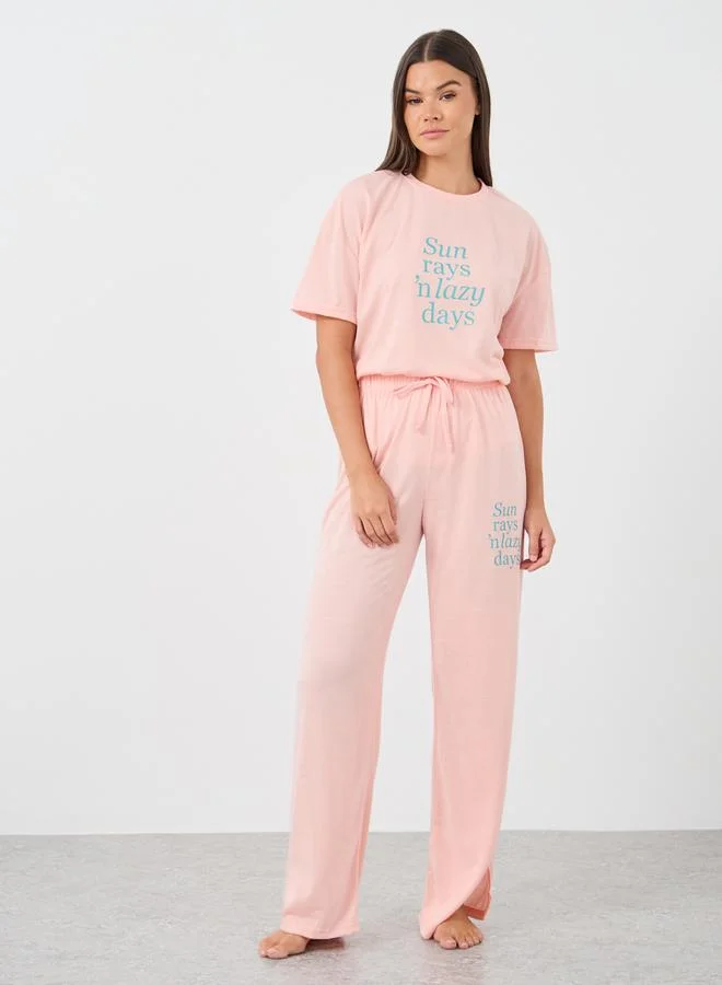 ستايلي Styli Slogan Print Round Neck T-Shirt and Pyjama Set