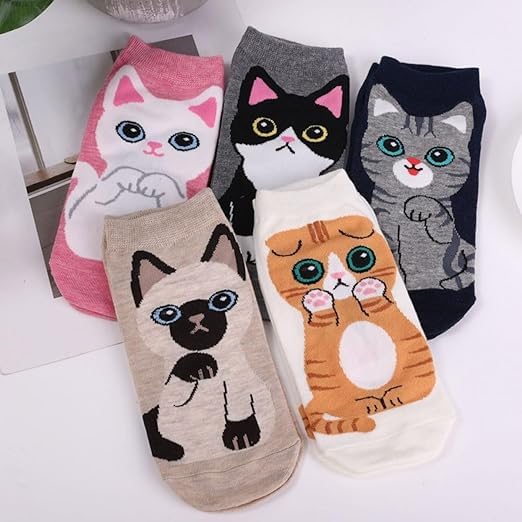 WKLOUYHE 5 Pairs Cute Multicolor Cat Cartoon Patterned Women's Booties Socks_Free Size,Pack Of 05 - Image 2