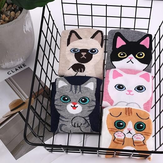 WKLOUYHE 5 Pairs Cute Multicolor Cat Cartoon Patterned Women's Booties Socks_Free Size,Pack Of 05 - Image 3