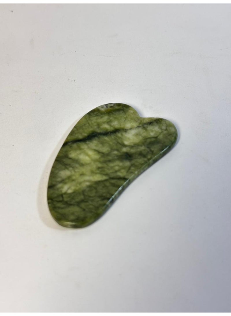 أدوات غوا شا للوجه من مايا، حجر غوا شا من اليشم الطبيعي للوجه، خط الفك والذقن المزدوجة، حجر وجه على شكل قلب - Image 2