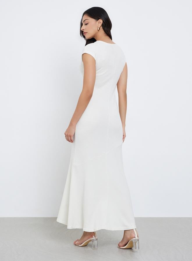 ستايلي فستان طويل محبوك بنمط وافل وأكمام قصيرة - Image 4