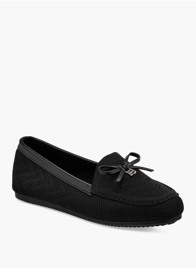 فلورا بيلا من شو إكسبرس Women's Bow Accent Slip-On Loafers