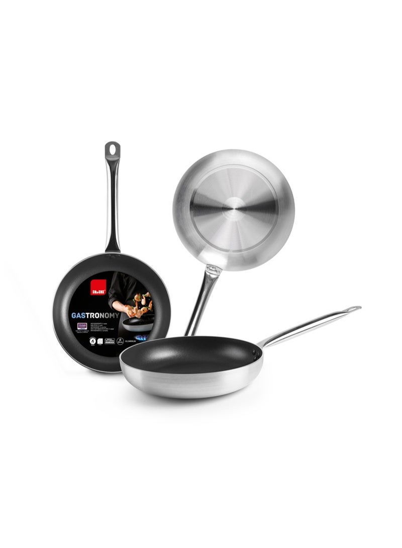 ibili مقلاة غاسترونومي، مقلاة ألمنيوم غير لاصقة مع مقبض من الفولاذ المقاوم للصدأ، متوافقة مع موقد الغاز، خالية من PFOA، مقلاة طهي احترافية، أدوات مطبخ متينة لسهولة التنظيف
