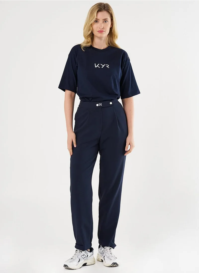 Kayra Elasticated Cuff Carrot Cut Pants in Dark Navy