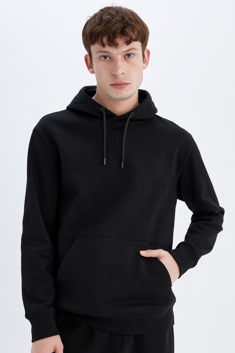 DeFacto Man Regular Fit Hooded Soft Furry Basic Sweatshirt - Image 1