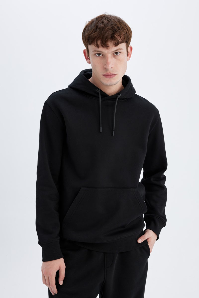 DeFacto Man Regular Fit Hooded Soft Furry Basic Sweatshirt - Image 3