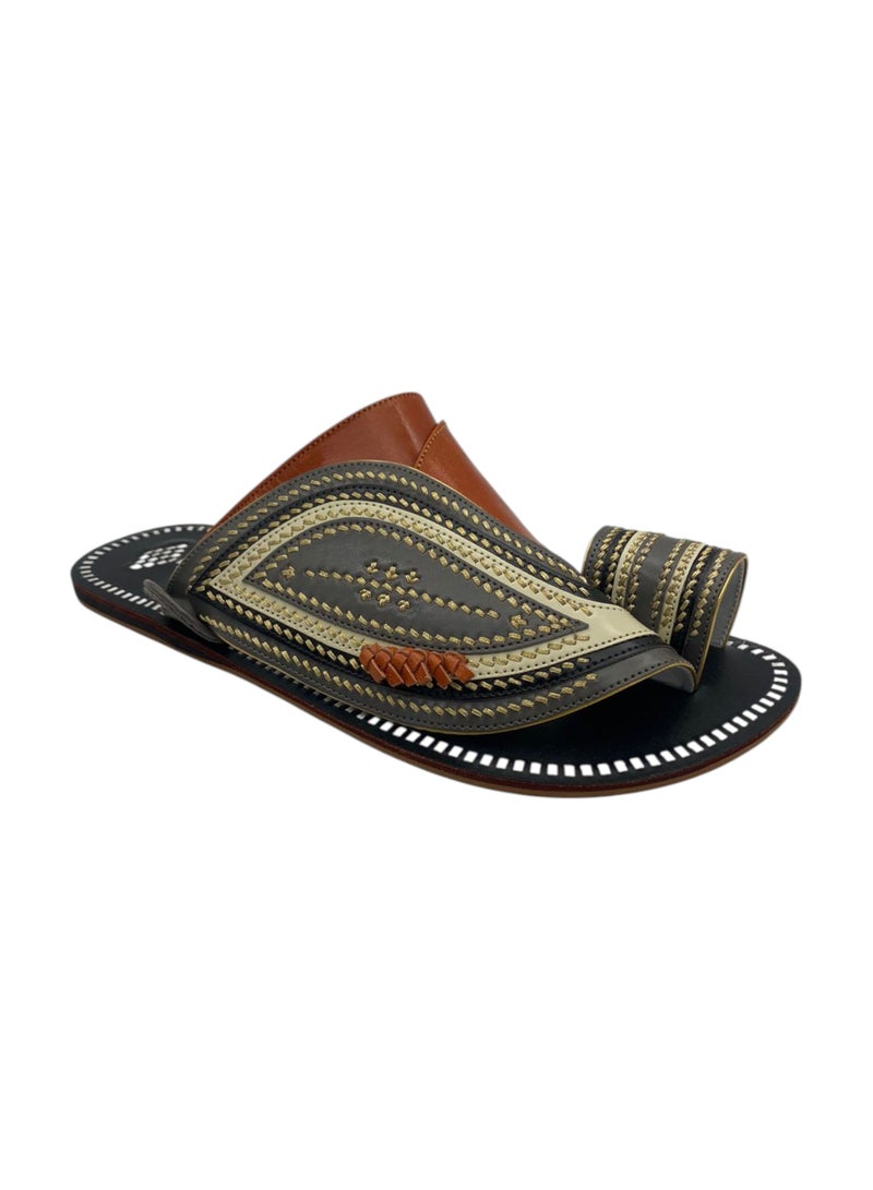 AL Fanoos Handcrafted heritage leather slippers  - Image 1